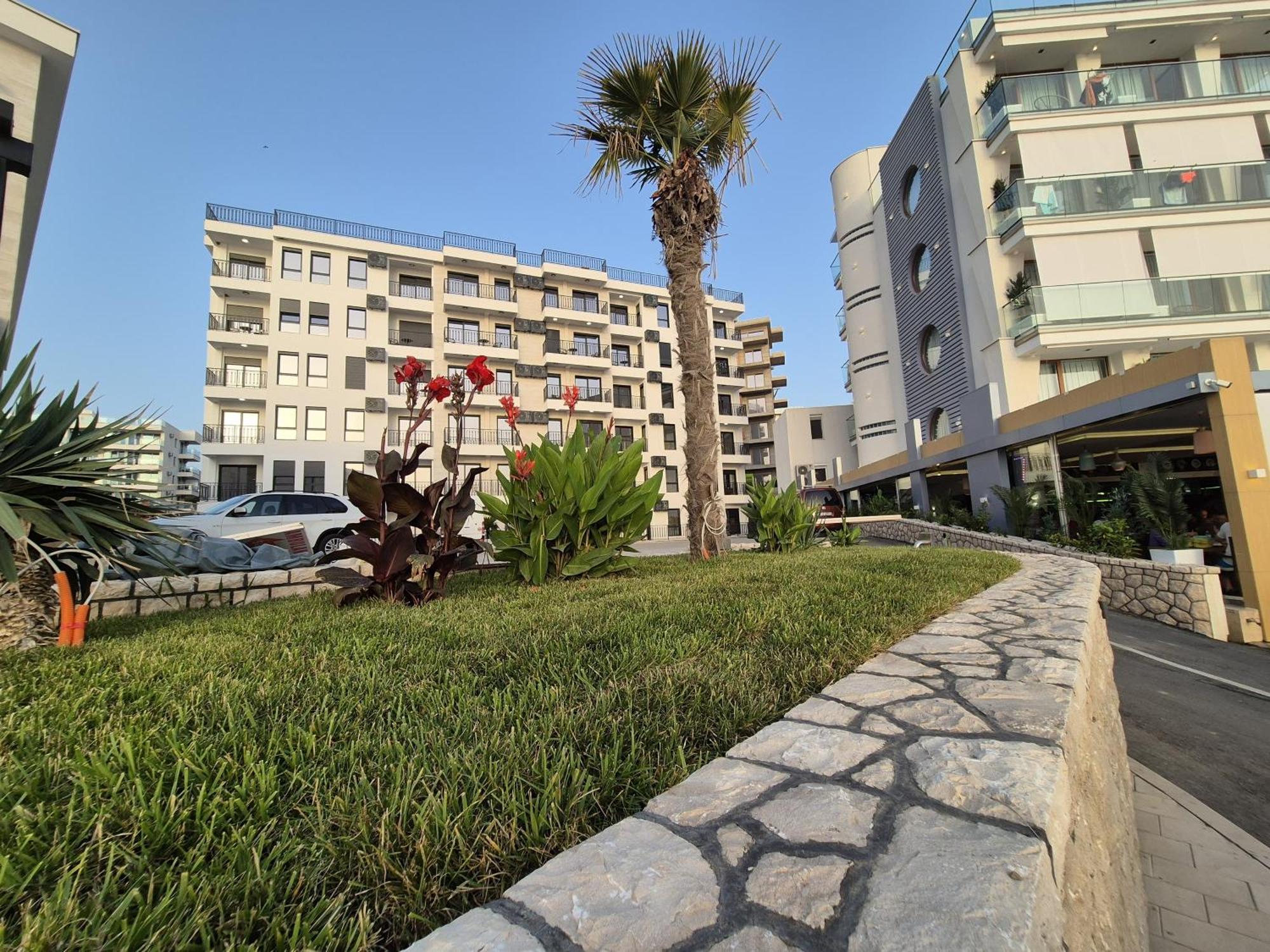 Vienna Luxury Apartments Dobra Voda Ngoại thất bức ảnh