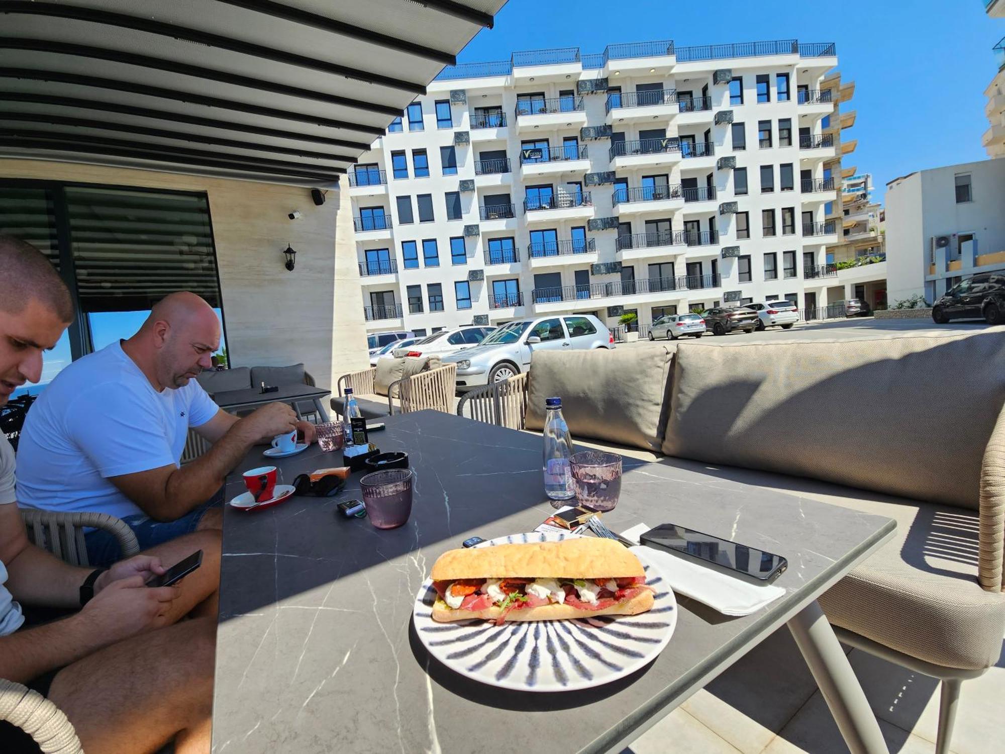 Vienna Luxury Apartments Dobra Voda Ngoại thất bức ảnh