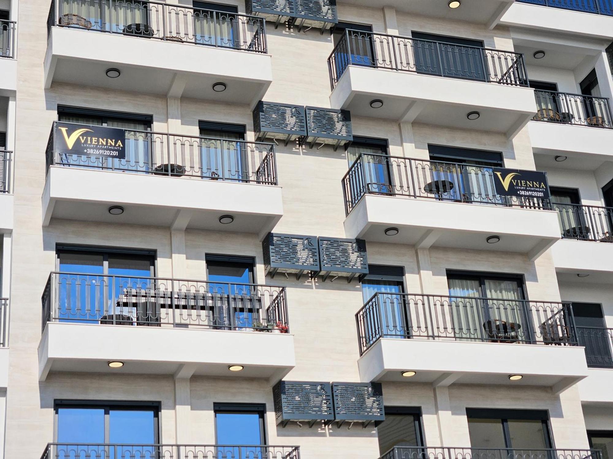 Vienna Luxury Apartments Dobra Voda Ngoại thất bức ảnh