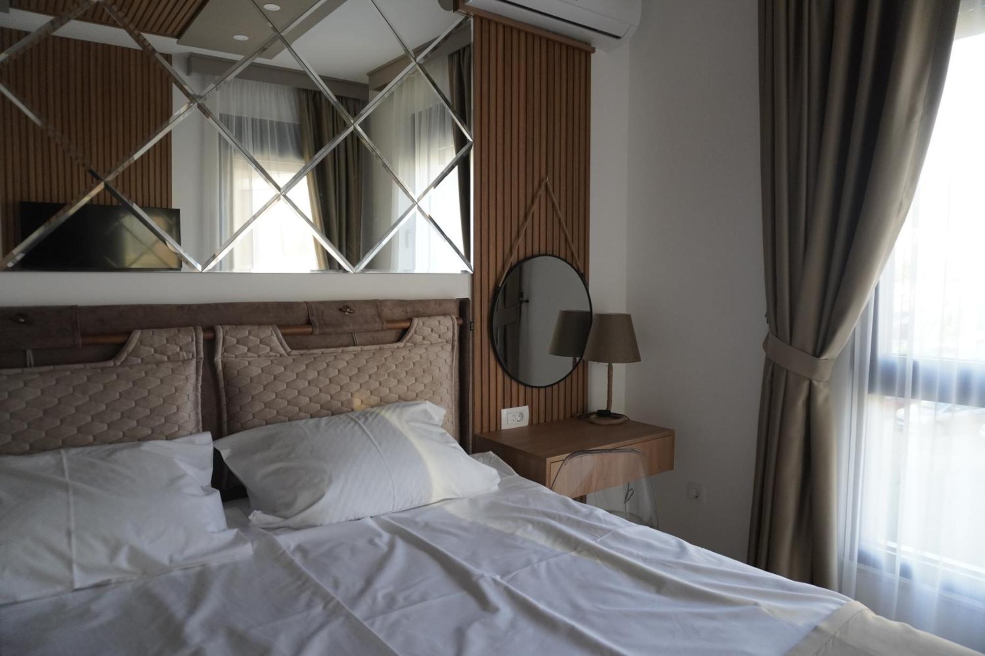 Vienna Luxury Apartments Dobra Voda Ngoại thất bức ảnh