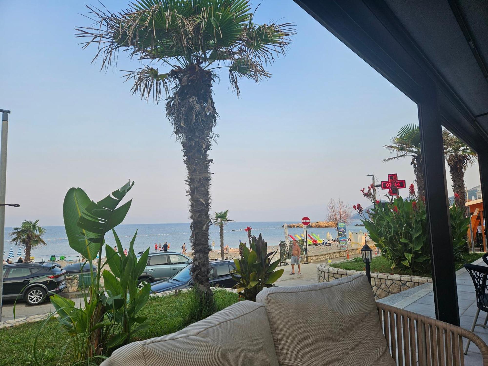 Vienna Luxury Apartments Dobra Voda Ngoại thất bức ảnh