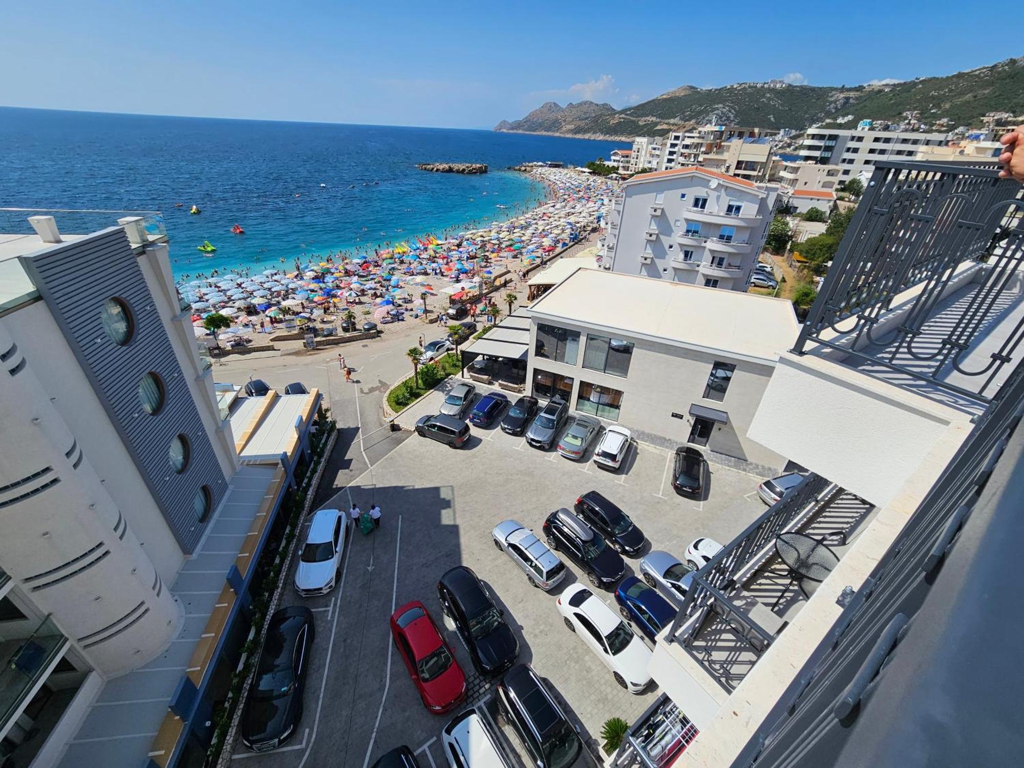 Vienna Luxury Apartments Dobra Voda Ngoại thất bức ảnh